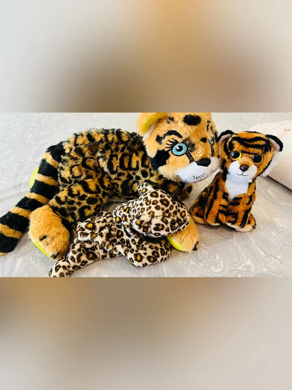 Tiger Family Stuffed Animals - Orange & Black, bear , pig & 3 dogs  Total 8